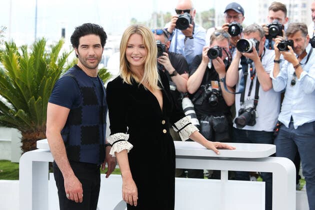 75eme Festival International du Film de Cannes. Photocall du film Don Juan . 75th Cannes Film Festival. Photocall with cast of the film Don Juan . Tahar Rahim and Virginie Efira. 280552 2022-05-22 Cannes France  Copyright: xIsabellexVautierx xStarfacex STAR_280552_071