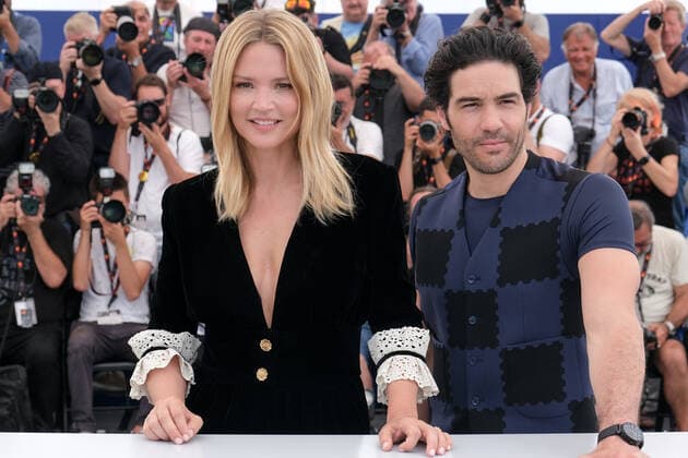 75eme Festival International du Film de Cannes. Photocall du film Don Juan . 75th International Cannes Film festival. Photocall with Don Juan cast 280563 2022-05-22 Cannes France Efira, Virginie; Rahim, Tahar  Copyright: xSergexArnalx xStarfacex STAR_280563_029