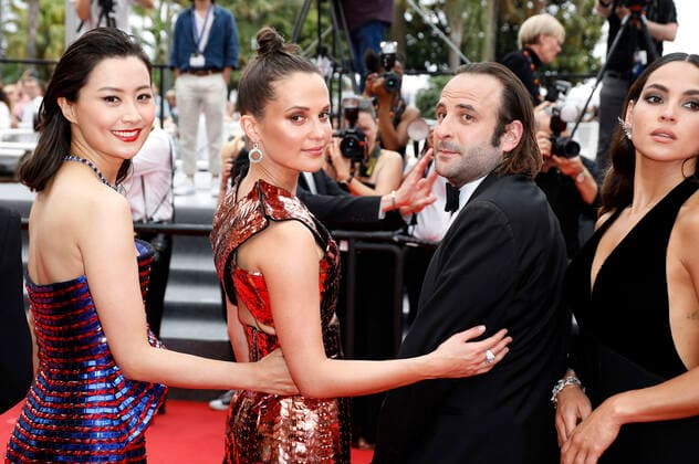 Fala Chen, Alicia Vikander, Vincent Macaigne and Adria Arjona at the premiere of the feature film Holy Spider Les nuits de Mashhad at the Festival de Cannes 2022 75 Cannes International Film Festival at the Palais des Festivals Cannes, 22 05 2022. Foto:xS.xGabschx xFuturexImage