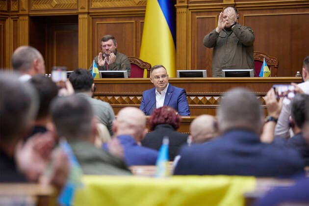 Bilder des Jahres 2022, News 05 Mai News Themen der Woche KW20 News Bilder des Tages May 22, 2022, Kyiv, Ukraine: Polish President Andrzej Duda delivers an in person address to a plenary session of the Ukrainian parliament known as the Verkhovna Rada, May 22, 2022 in Kyiv, Ukraine. Duda urged Ukraine not to give into the demands of Russian President Vladimir Putin. Kyiv Ukraine - ZUMAp138 20220522_zaa_p138_016 Copyright: xSarsenovxDaniiar UkrainexPresidex