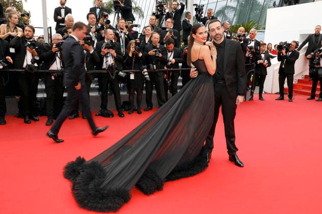 Sara Sampaio and Mohammed Al Turki at the premiere of the feature film Forever Young Les Amandiers at the Festival de Cannes 2022 75 Cannes International Film Festival at the Palais des Festivals Cannes, 22 05 2022. Foto:xS.xGabschx xFuturexImage