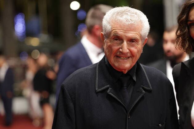 Entertainment Bilder des Tages 75eme Festival International du Film de Cannes. Montee des marches du film Novembre . 75yj International cannes Film festival. Red Carpet of November movie. 280589 0000-00-00 Cannes France Lelouch, Claude  Copyright: xTerencexBaelenx STAR_280589_004