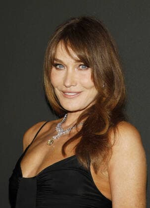 75eme Festival International du Film de Cannes. Soiree Kering. Carla Bruni 280617 2022-05-22 CANNES France  Copyright: xMaxx STAR_280617_125