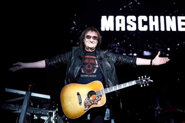 Dieter Maschine Birr live at a concert of Rock Legends Live 2022 at Max Schmeling Halle Berlin, 22 05 2022 Foto:xB.xKriemannx xFuturexImage