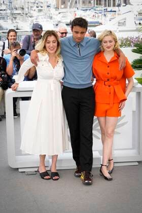 Photo IPP Daniele Cifala™ Cannes 23 05 2022 Forever Young Les Amandiers Photocall The 75th Annual Cannes Film Festival in the photo Director Valeria Bruni Tedeschi, Sofiane Bennacer, and Nadia Tereszkiewicz Italy Photo Press World Copyright  0