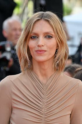75eme Festival International du Film de Cannes. Montee des marches du film Decision to leave . 280659 2022-05-23 Rubik, Anja  Copyright: xL.Urmanx xStarfacex STAR_280659_144