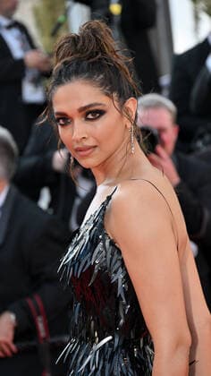 75eme Festival International du Film de Cannes. Montee des marches du film Decision to leave . 280659 2022-05-23 Padukone, Deepika  Copyright: xL.Urmanx xStarfacex STAR_280659_153