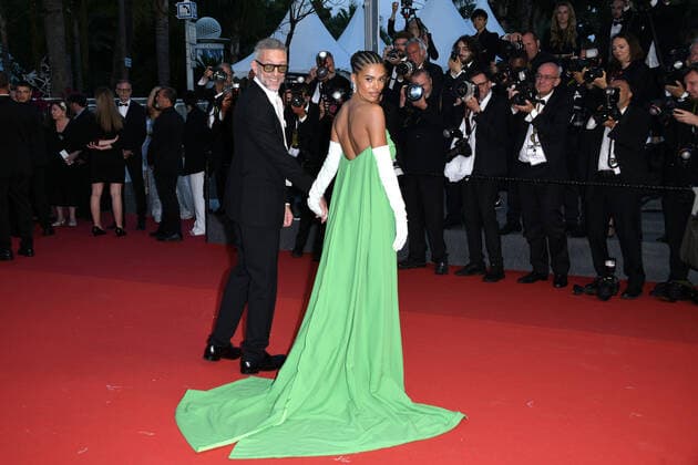 75th Cannes Film Festival 2022, Red Carpet Film Crimes Of The Future. Pictured Tina Kunakey, Vincent Cassel  Copyright: xSimonexComix xipa-agency.netx xVeneziax2020x