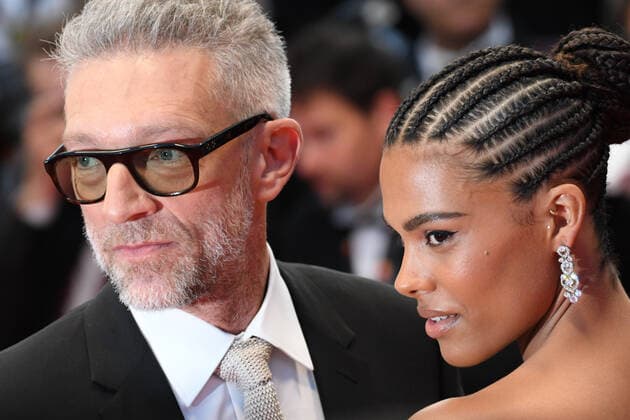 75th Cannes Film Festival 2022, red carpet Crimes Of The Future Pictured: Tina Kunakey, Vincent Cassel  Copyright: xManuelexMangiarottix xipa-agencyx xVeneziax2020x