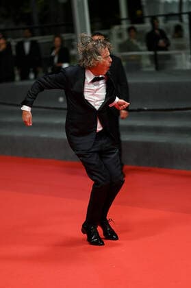 Internationale Filmfestspiele von Cannes, Moonage Daydream Premiere 75eme Festival International du Film de Cannes. Montee des marches du film Moonage Daydream . Festival de Cannes 2022 - The 75th annual Cannes film festival 2022 in Cannes - France - Moonage Daydream Red Carpet - Brett Morgen 280683 2022-05-23 Cannes France Morgen, Brett  Copyright: xLionelxGuericolas MPPx STAR_280683_015
