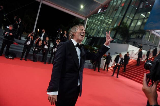 Internationale Filmfestspiele von Cannes, Moonage Daydream Premiere 75eme Festival International du Film de Cannes. Montee des marches du film Moonage Daydream . Festival de Cannes 2022 - The 75th annual Cannes film festival 2022 in Cannes - France - Moonage Daydream Red Carpet - Brett Morgen 280683 2022-05-23 Cannes France Morgen, Brett  Copyright: xLionelxGuericolas MPPx STAR_280683_047