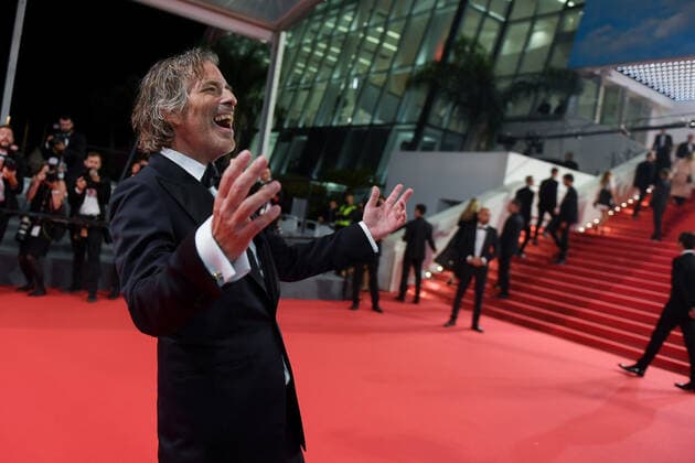 Internationale Filmfestspiele von Cannes, Moonage Daydream Premiere 75eme Festival International du Film de Cannes. Montee des marches du film Moonage Daydream . Festival de Cannes 2022 - The 75th annual Cannes film festival 2022 in Cannes - France - Moonage Daydream Red Carpet - Brett Morgen 280683 2022-05-23 Cannes France Morgen, Brett  Copyright: xLionelxGuericolas MPPx STAR_280683_049