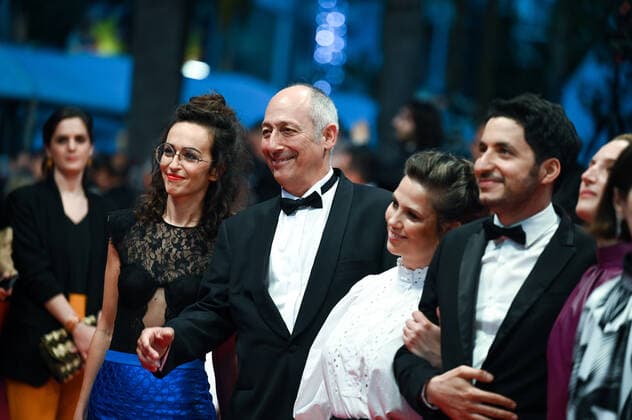 75eme Festival International du Film de Cannes. Montee des marches du film Crimes du futur . Festival de Cannes 2022 - The 75th annual Cannes film festival 2022 in Cannes - France - crimes of the future Red Carpet - Sam Karman 280682 2022-05-23 Cannes France  Copyright: xMPPx STAR_280682_063