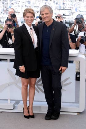 75th Cannes film festival 2022, Photocall film Crimes of the future. Pictured: Lea Seydoux, Viggo Mortensen  Copyright: xAlbertoxTerenghi Cannesx2022x xix xVenezia2020x