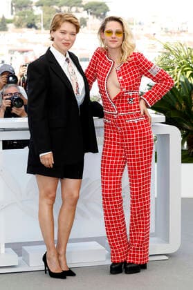 Lea Seydoux and Kristen Stewart at the photocall for the feature film Crimes of the Future at the Festival de Cannes 2022 75 Cannes International Film Festival at the Palais des Festivals Cannes, Foto:xD.xBedrosianx xFuturexImage