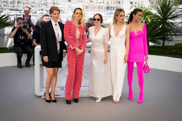 IPP Photo Daniele Cifala™ Cannes 24 05 2022 Crimes Of The Future Photocall The 75th Annual Cannes Film Festival in the photo LÃ a Seydoux, Kristen Stewart, Nadia Litz, Denise Capezza and Lihi Kornowski Italy Photo Press World Copyright  0