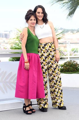French actresses Anouk Grinberg and Noemie Merlant attend the photo call for The Innocent at Palais des Festivals at the 75th Cannes Film Festival, France on Tuesday, May 24, 2022.  CAN20220524148 RUNExHELLESTAD