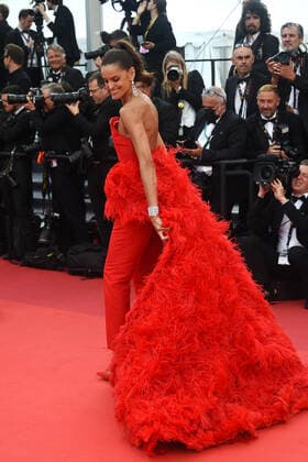 Cannes 2022 - 75Â° Festival Internazionale del cinema, Ottava Serata - Red Carpet del Film L™Innocent (The Innocent) Nella foto: Izabel Goulart  Copyright: xAlbertoxTerenghix xipa-agency.nex xVenezia2020x