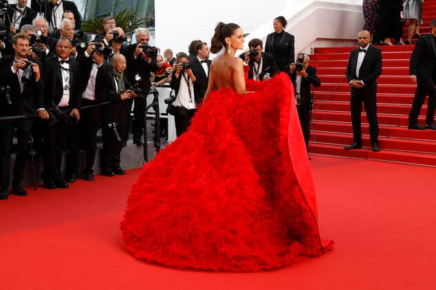 Izabel Goulart at the premiere of the feature film The Innocent L Innocent at the Festival de Cannes 2022 75 Cannes International Film Festival at the Palais des Festivals Cannes, 24 05 2022. Foto:xD.xBedrosianx xFuturexImage