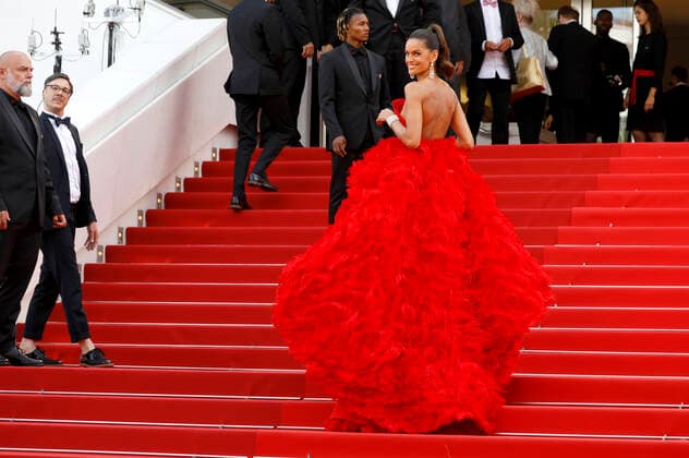 Izabel Goulart at the premiere of the feature film The Innocent L Innocent at the Festival de Cannes 2022 75 Cannes International Film Festival at the Palais des Festivals Cannes, 24 05 2022. Foto:xD.xBedrosianx xFuturexImage