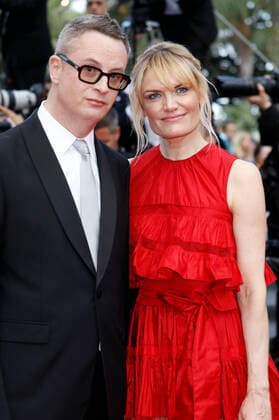 Nicolas Winding Refn mit Ehefrau Liv Corfixen bei der Premiere des Kinofilms The Innocent L Innocent auf dem Festival de Cannes 2022 75. Internationale Filmfestspiele von Cannes im Palais des Festivals. Cannes, 24.05.2022 Foto:xD.xBedrosianx xFuturexImage