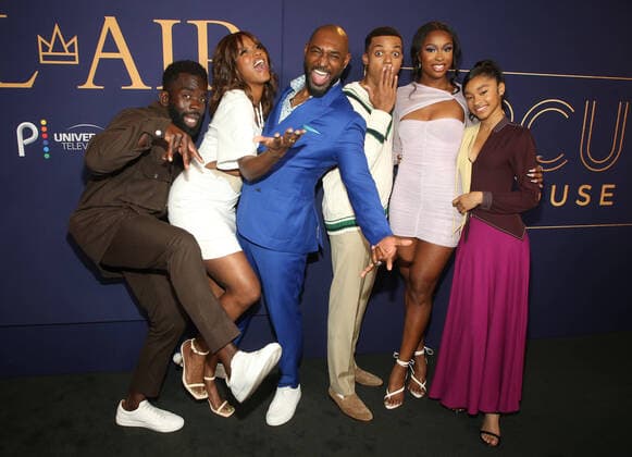 Bilder des Jahres 2022, Entertainment 05 Mai Entertainment Themen der Woche KW21 Entertainment Bilder des Tages HOLLYWOOD, CA - MAY 24: Jimmy Akingbola, Cassandra Freeman, Adrian Holmes, Jabari Banks, Coco Jones and Akira Akbar at the Bel-Air NBCU FYC House panel at The Aster in Hollywood, California on May 24, 2022. Copyright: xFayexSadoux