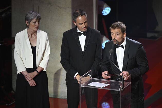 This year s Polar Prize laureates Ensemble intercontemporain represented by flutist Sophie Cherrier L R leader Olivier Leymarie and conductor Matthias Pintscher give a speech during the Polar Music Prize Award Ceremony at Grand Hotel in Stockholm, May 24, 2022 Last year s award ceremony was cancelled due to Covid 19 STOCKHOLM SWEDEN x10070x,  Copyright: xJessicaxGow TTx POLAR MUSIC PRIZE 2022