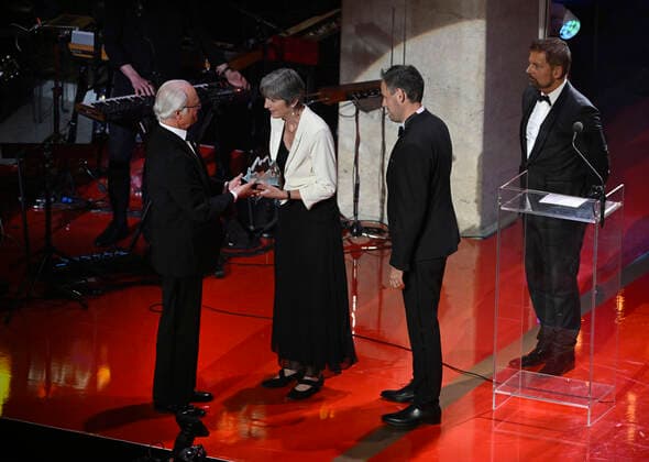 This year s Polar Prize laureates Ensemble intercontemporain represented by flutist Sophie Cherrier L R leader Olivier Leymarie and conductor Matthias Pintscher receive the award from Sweden s King Carl Gustaf during the Polar Music Prize Award Ceremony at Grand Hotel in Stockholm, May 24, 2022 Last year s award ceremony was cancelled due to Covid 19 STOCKHOL  Copyright: xJessicaxGow TTx POLAR MUSIC PRIZE 2022