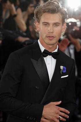 May 25, 2022, Cannes, Cote d Azur, France: AUSTIN BUTLER attends the Elvis screening during 75th annual Cannes Film Festival Cannes France - ZUMAc179 20220526_zep_c179_052 Copyright: xMickaelxChavetx