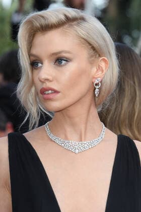 Internationale Filmfestspiele von Cannes, Elvis Premiere 75th Cannes Film Festival 2022, red carpet Elvis Pictured: Stella Maxwell  Copyright: xManuelexMangiarottix xipa-agencyx xVeneziax2020x