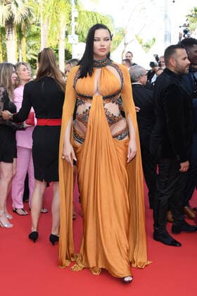 Internationale Filmfestspiele von Cannes, Elvis Premiere 75th Cannes Film Festival 2022, red carpet Elvis Pictured: Adriana Lima  Copyright: xManuelexMangiarottix xipa-agencyx xVeneziax2020x