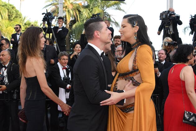 Internationale Filmfestspiele von Cannes, Elvis Premiere - Adriana Lima schwanger 75th Cannes Film Festival 2022, red carpet Elvis Pictured: Adriana Lima, Andre Lemmers  Copyright: xManuelexMangiarottix xipa-agencyx xVeneziax2020x