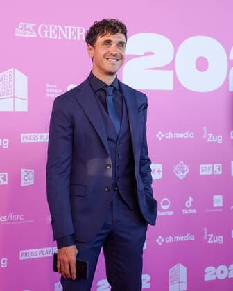 25 05 2022, Zug, Bossard Arena, Swiss Music Awards, swiss singer and musician Jan Dettwyler Seven on the red carpet Zug Bossard Arena Zug Switzerland  Copyright: xJustPictures.ch DanielaxPorcellix