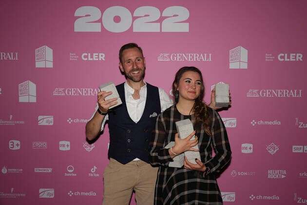 Kunz and Joya Marleen 15 Swiss Music Awards 2022 Swiss dialect singer Kunz and singer Joya Marleen Presentation of the 15 Swiss Music Awards on 25 05 2022 in the Bossard Arena Zug Canton Zug, Switzerland