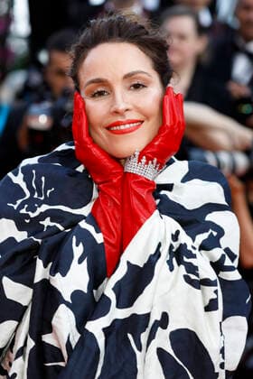 May 25, 2022, Cannes, France: NOOMI RAPACE attends the premiere of Elvis during the 75th Annual Cannes Film Festival at Palais des Festivals. Cannes France - ZUMAm179 20220525_zep_m179_018 Copyright: xAlecxMichaelx