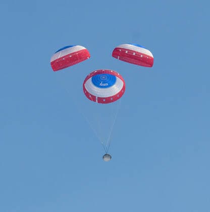 Boeing?s CST-100 Starliner spacecraft lands at White Sands Missile Range?s Space Harbor, Wednesday, May 25, 2022, in New Mexico. Boeing?s Orbital Flight Test-2 (OFT-2) is Starliner?s second uncrewed flight test to the International Space Station as part of NASA s Commercial Crew Program. OFT-2 serves as an end-to-end test of the system s capabilities. NASA and Boeing safely landed the company?s CST-100 Starliner spacecraft Wednesday in the desert of the western United States, completing the uncrewed Orbital Flight Test-2 (OFT-2) to the International Space Station to help prove the system is ready to fly astronauts. About four hours after departing the space station, Starliner touched down onto its airbags at 4:49 p.m. MDT, wrappi Copyright: xNASA BillxIngallsx 51591862 EDITORIAL USE ONLY. NOT FOR USE BY NEWSPAPERS BASED IN THE UK.