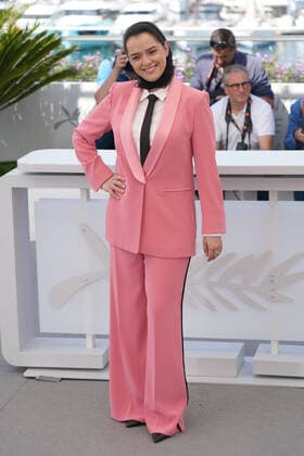 Taraneh Alidoosti (actrice) CELEBRITES : 75Ã me Festival de Cannes - Photocall du film Â« Leila?s Brothers Â» - 26 05 2022 NorbertScanella Panoramic 