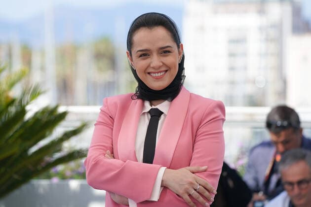 Taraneh Alidoosti (actrice) CELEBRITES : 75Ã me Festival de Cannes - Photocall du film Â« Leila?s Brothers Â» - 26 05 2022 NorbertScanella Panoramic 