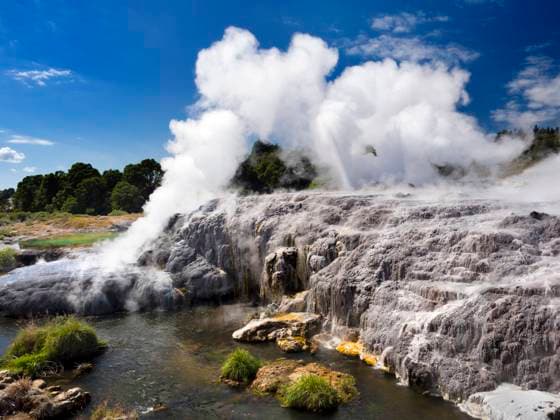 The spectacular geothermal area of Rotorua in New Zealand s North Island. Copyright: xLoopxImages Apexphotosx APEX01422WT212