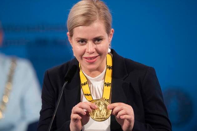 Veronica TSEPKALO, BLR, Belarus, civil rights activist, winner of the Charlemagne Prize, speaks words of thanks, International Charlemagne Prize of the City of Aachen, award ceremony in the City Hall of the City of Aachen on 26 05 2022