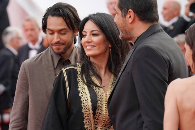 Maryam Touzani CELEBRITES : 75Ã me Festival de Cannes - Tapis rouge du film Â« Broker Â» - 26 05 2022 NorbertScanella Panoramic 