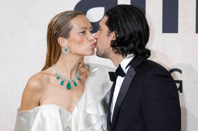 Petra Nemcova with husband Benjamin Larretche at the 28 amfAR Gala Cannes during the Festival de Cannes 2022 75 Cannes International Film Festival at HÃ tel du Cap Eden Roc Antibes, 26 05 2022 Foto:xD.xBedrosianx xFuturexImage