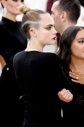 Cara Delevingne at the 28 amfAR Gala Cannes during the Festival de Cannes 2022 75 Cannes International Film Festival at HÃ tel du Cap Eden Roc Antibes, 26 05 2022 Foto:xD.xBedrosianx xFuturexImage