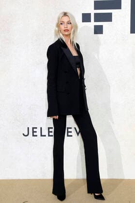 Stella Maxwell at the 28 amfAR Gala Cannes within the Festival de Cannes 2022 75 Cannes International Film Festival at HÃ tel du Cap Eden Roc Antibes, 26 05 2022 Foto:xD.xBedrosianx xFuturexImage