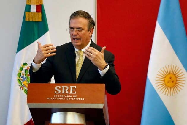 May 26, 2022, Mexico City, Mexico City, Mexico: Mexico s Foreign Affairs Minister Marcelo Ebrard during a press conference to sign agreement of alliance between the countries Argentina-Mexico at the Mexican Foreign Ministry. On May 26, 2022 In Mexico City, Mexico. Mexico City Mexico - ZUMAe321 20220526_zia_e321_040 Copyright: xLuisxBarronx xEyepixxGroupx