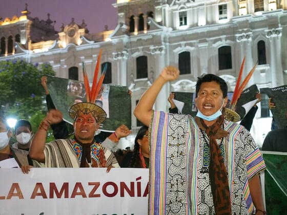 News Themen der Woche KW21 News Bilder des Tages May 26, 2022, Lima, Peru: Indigenous leaders of the Amazon carry out a march and vigil to demand justice for them. Recently, several indigenous leaders who opposed illegal timber and mining in the Peruvian rain forest have been assassinated in their communities. Lima Peru - ZUMAg240 20220526_zip_g240_004 Copyright: xCarlosxGarciaxGranthonx