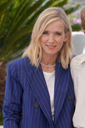 LÃ a Drucker CELEBRITES : 75Ã me Festival de Cannes - Photocall du film Â« Close Â» - 27 05 2022 NorbertScanella Panoramic 