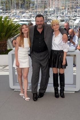75th Cannes film festival 2022, Photocall film As Bestas . Pictured: Denis MÃ nochet, Marie Colomb, Marina FoÃ¯s  Copyright: xAlbertoxTerenghi Cannesx2022x xix xVenezia2020x