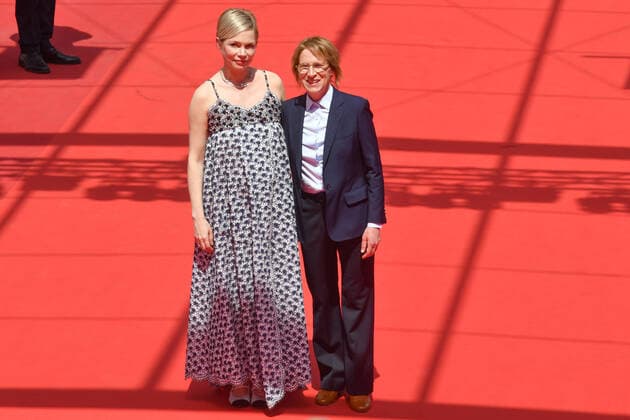 75eme Festival International du Film de Cannes. Montee des marches du film Showing up . 75th International Cannes Film Festival. Red Carpet 280887 2022-05-27 Williams, Michelle; Reichardt, Kelly  Copyright: xSergexArnalx xStarfacex STAR_280887_023