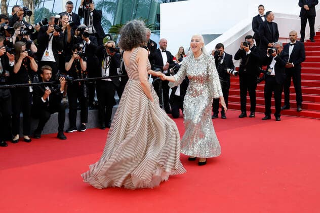 Andie MacDowell and Helen Mirren at the premiere of the feature film Mother and Son Un petit frere at the Festival de Cannes 2022 75 Cannes International Film Festival at the Palais des Festivals Cannes, 27 05 2022. Foto:xD.xBedrosianx xFuturexImage